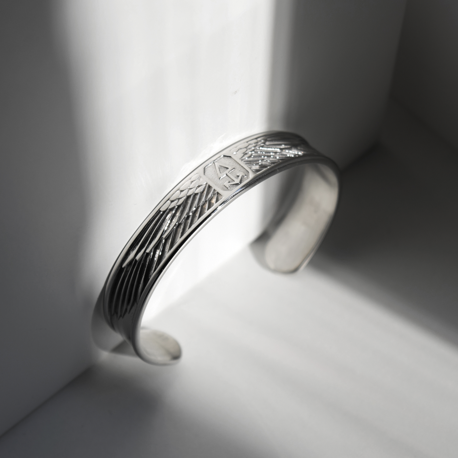 Armreif WINGED SUN - ROCK & STEEL GERMANY