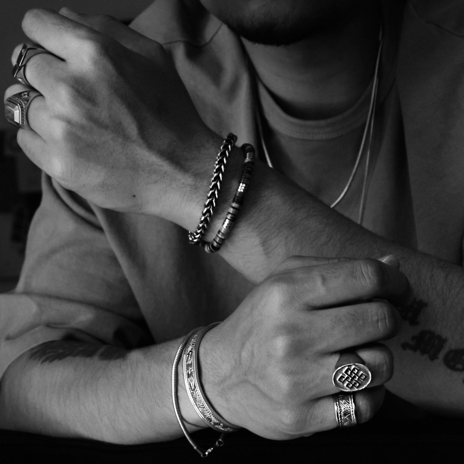 Wisdom Ring | Siegelring mit Glückszeichen | Wisdom Herrenring | Rock & Steel Germany