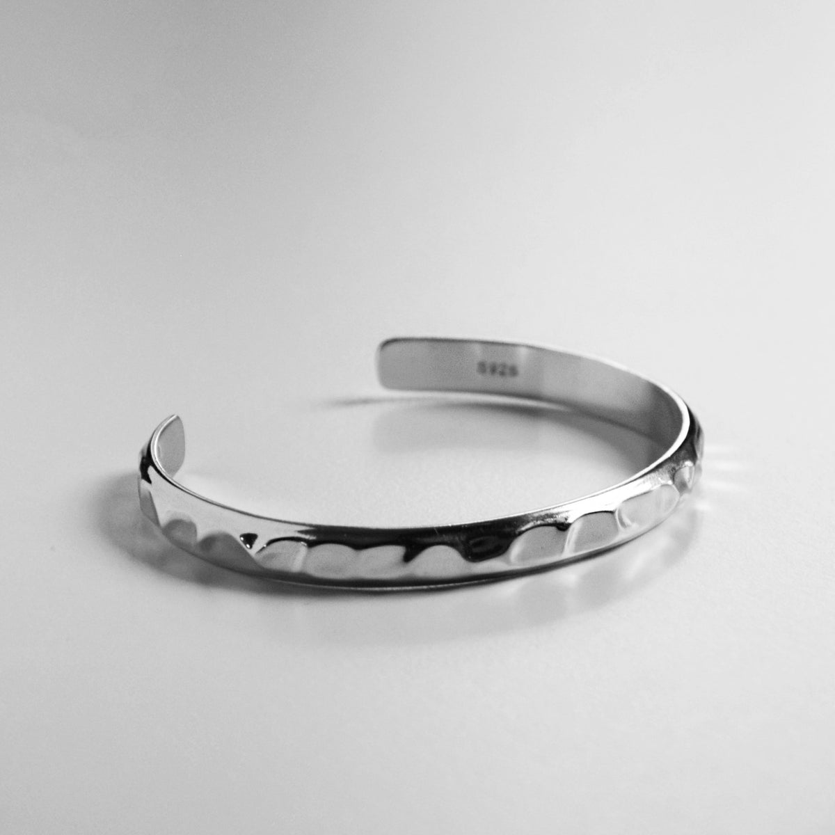 Armreif WAVE 7 mm | 925 SILBER - ROCK & STEEL GERMANY