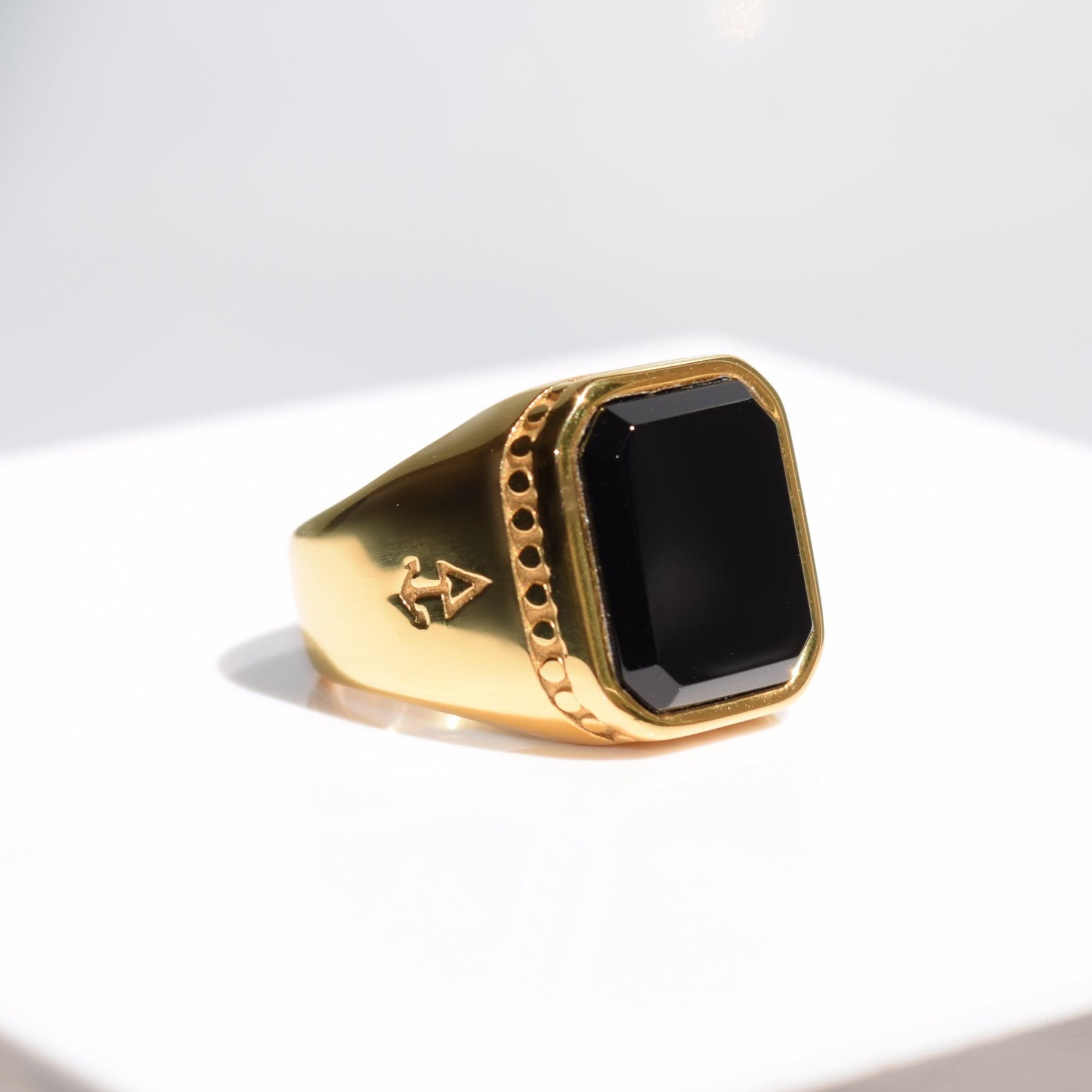 Ring Zeus | Gold Herrenring | Rock & Steel Germany